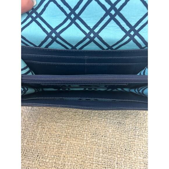 Vera Bradley Audrey Faux Leather Blue Wallet - Picture 5 of 9